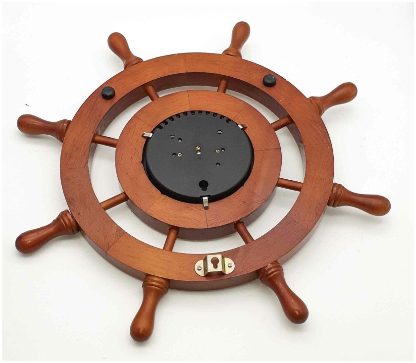 Барометр штурвал