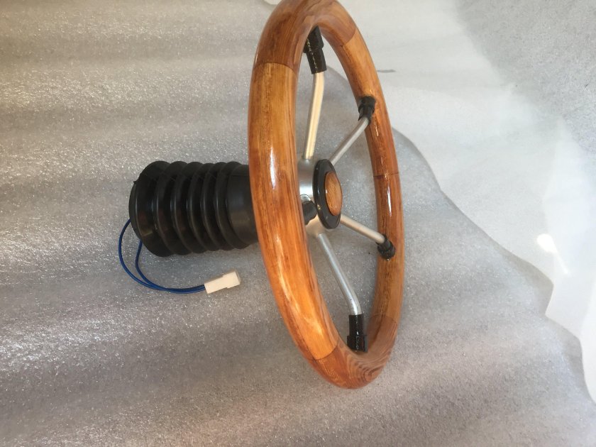 Штурвал для лодки