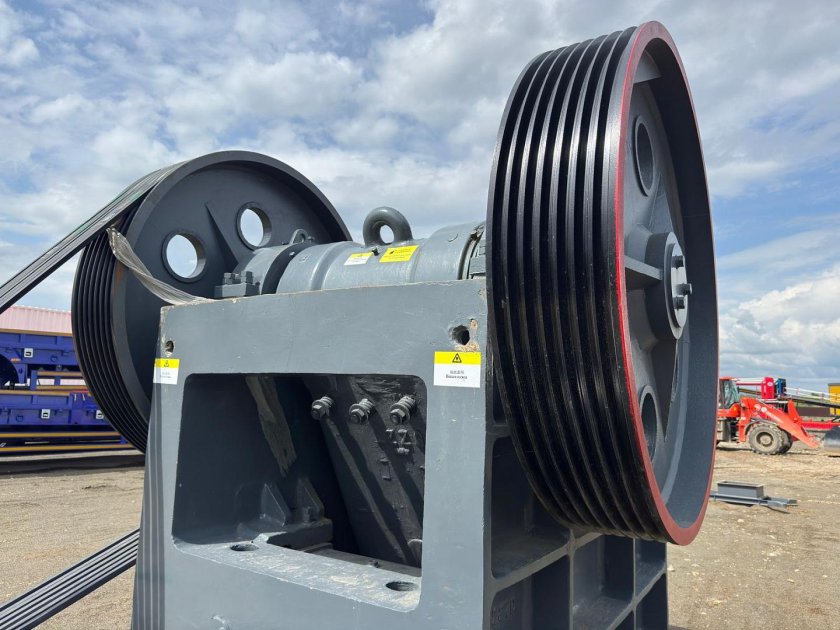 Щековая дробилка 1500х1200