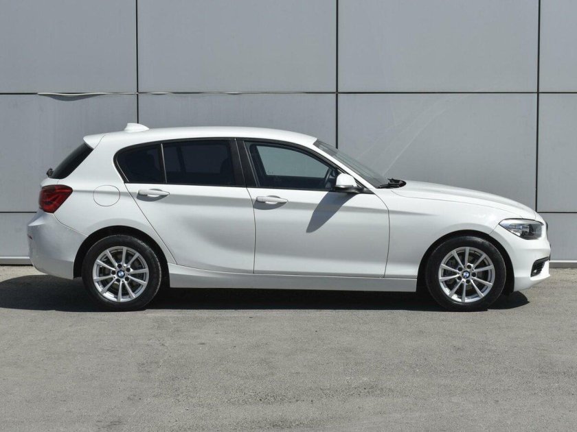 БМВ 1 2016 года отзывы