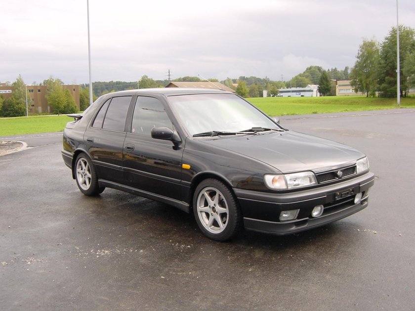Nissan Sunny III