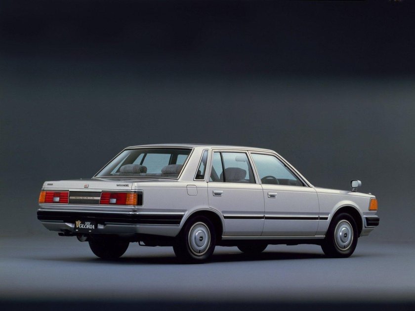 Nissan Gloria y30