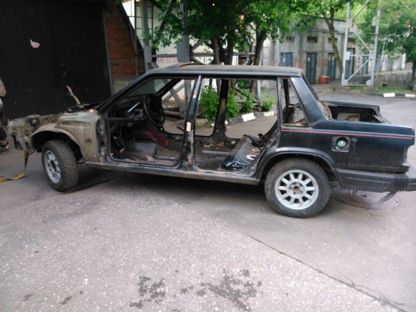 Volvo 740 кузов