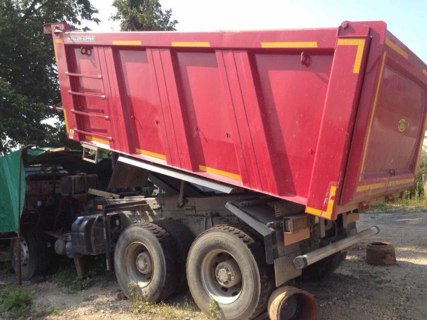 Кузов самосвала Вольво