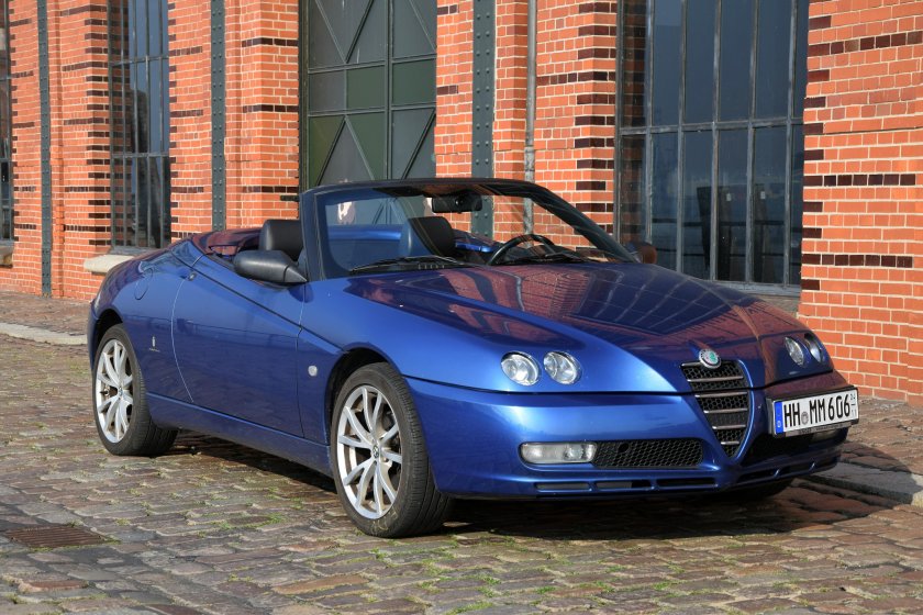 Alfa Romeo Spider 2003