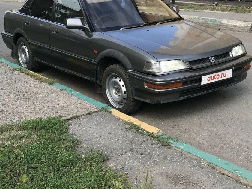 Toyota carina ii 1990