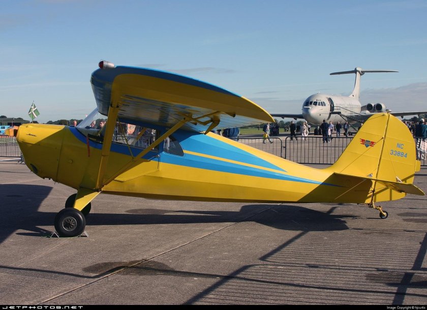 Piper j-3c-65 cub