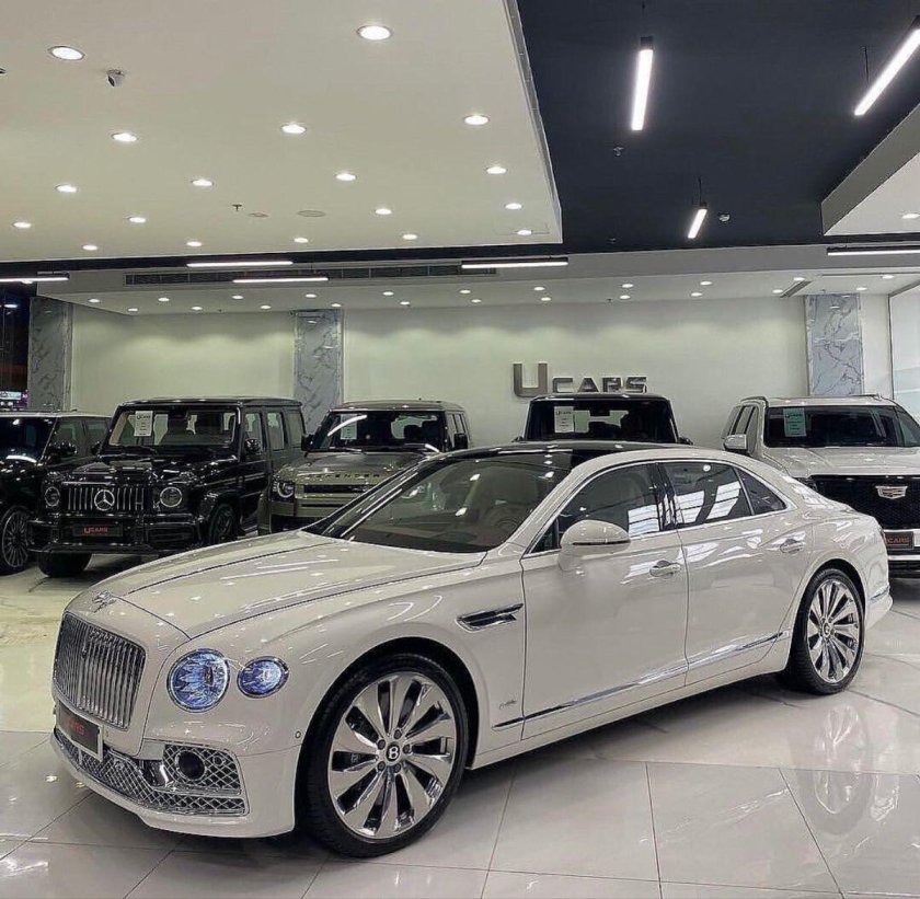 Bentley flying spur 2021