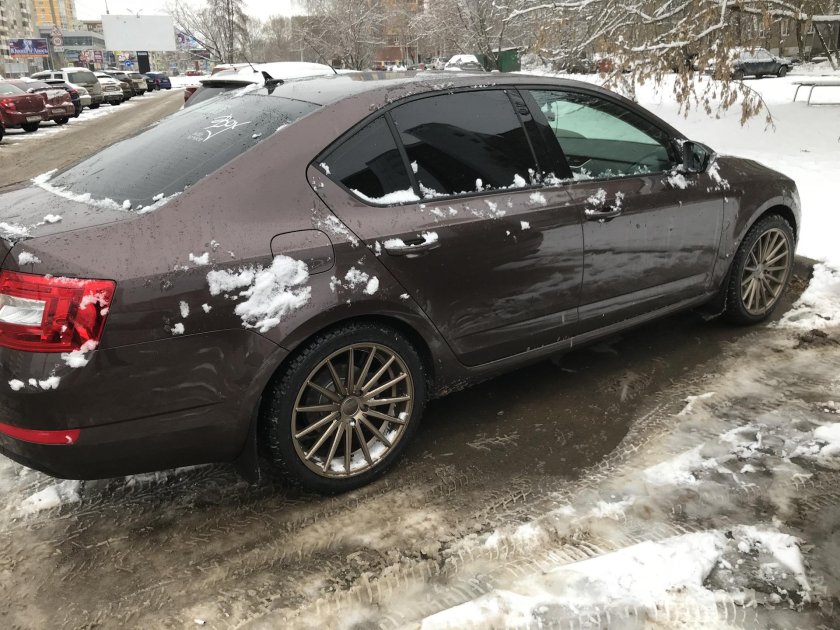 Диски на Шкода Октавия а7 r17