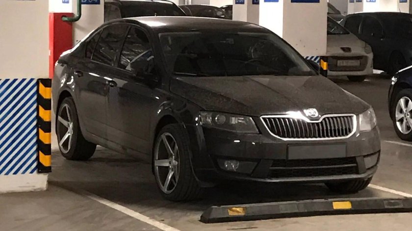 Škoda Octavia a7 черная