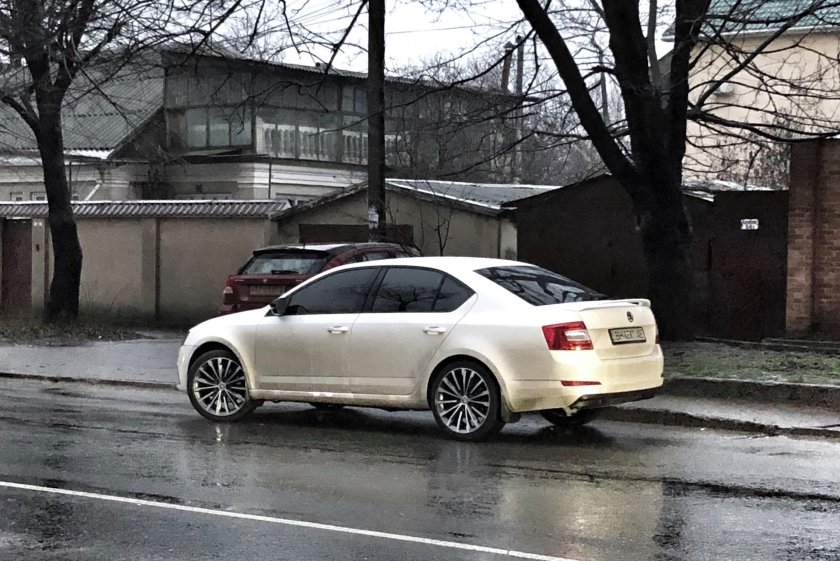 Skoda Octavia a7 на 19 дисках
