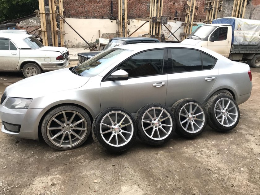 Диски r17 Octavia