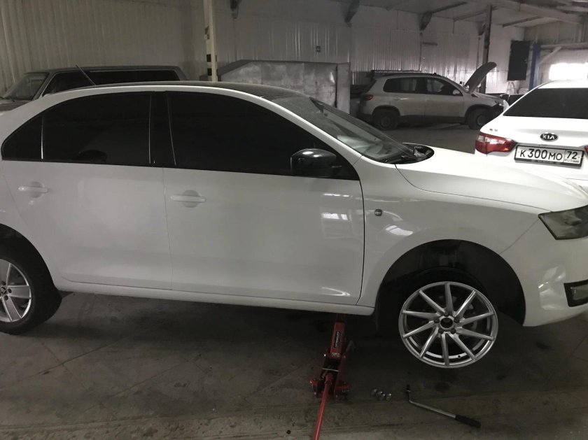 Шкода Рапид на ВОССЕНАХ