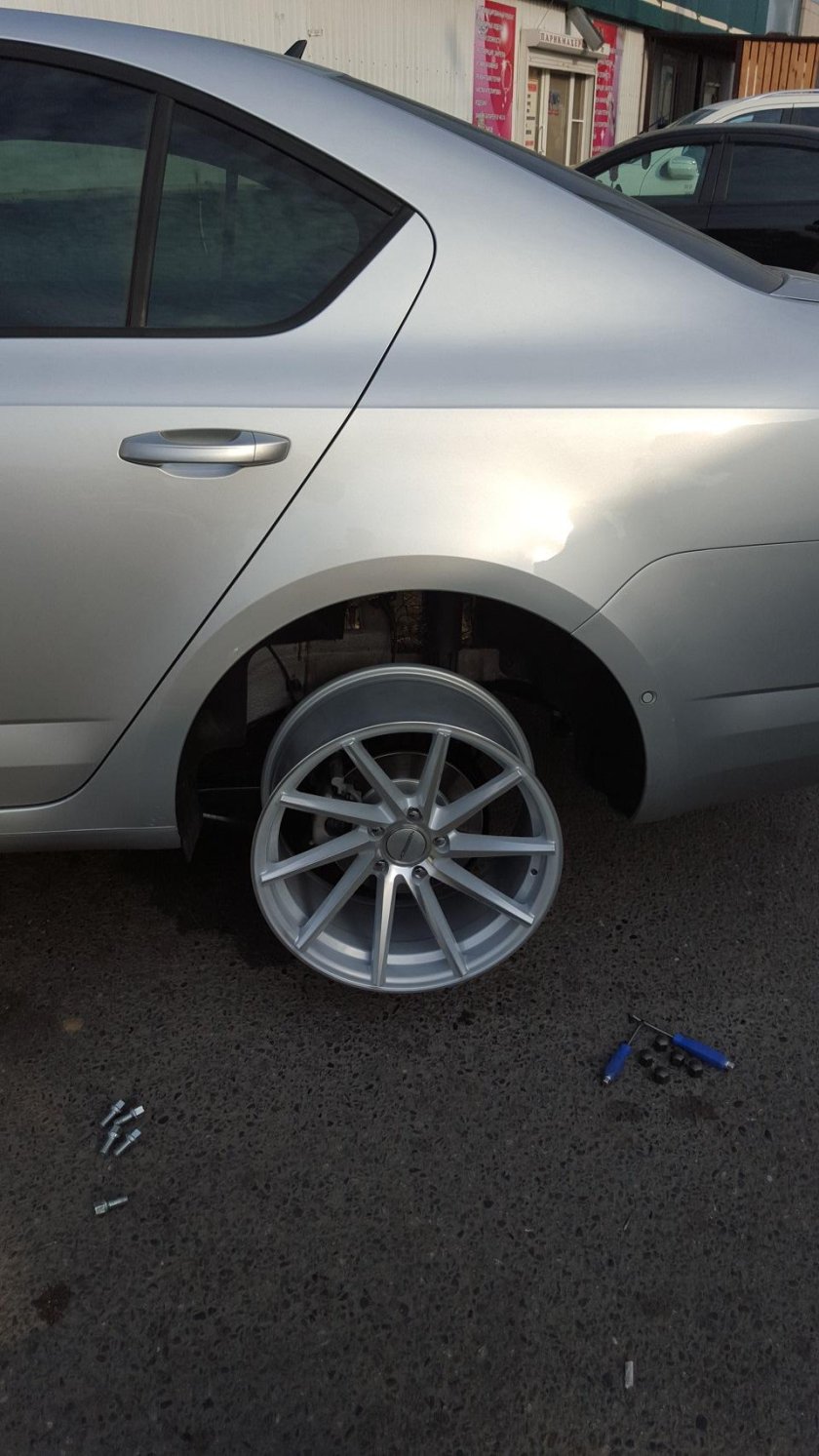 Шкода Октавия а 5 на 16 Воссен вертушки