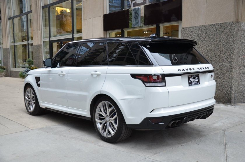 Рендж Ровер спорт 2023