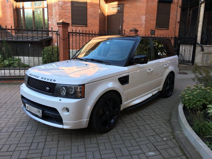 Range Rover Sport 2010 белый