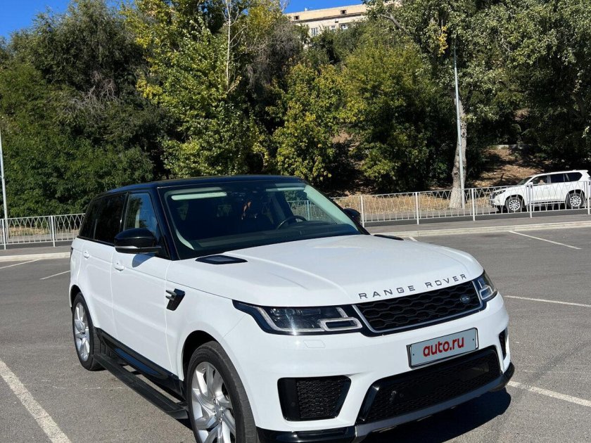 Land rover range sport