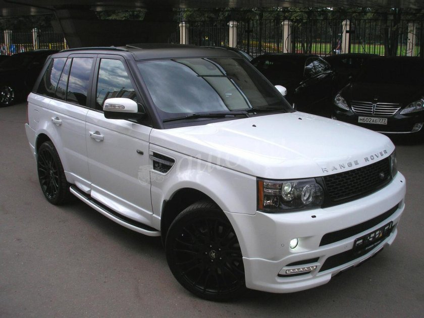 Range Rover Sport 320 белый