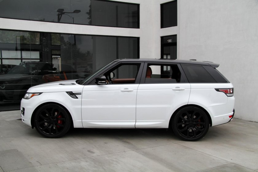 Range Rover Sport 320 белый