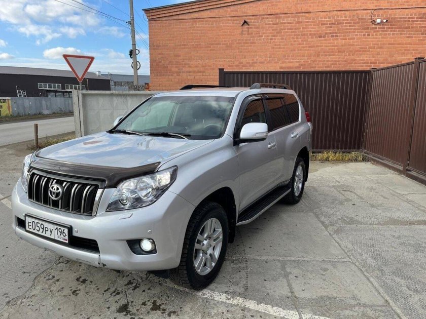 Toyota land cruiser prado 150 рестайлинг 2