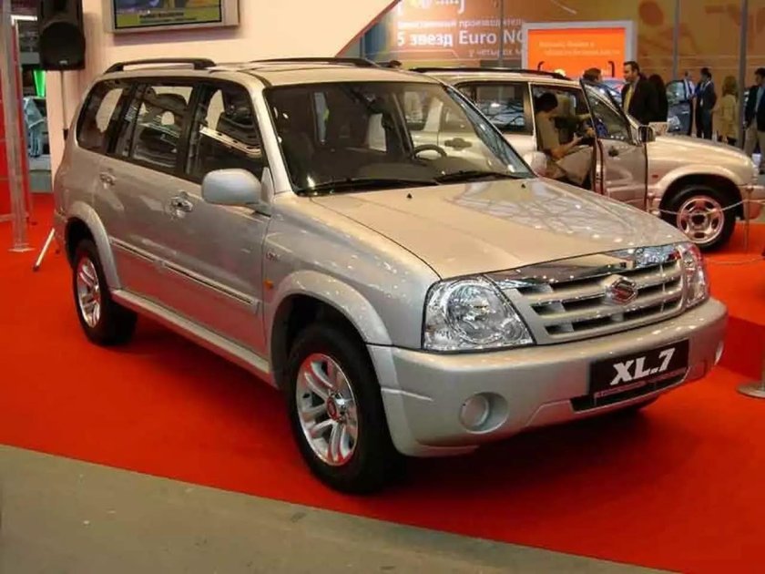 Сузуки джип 2005