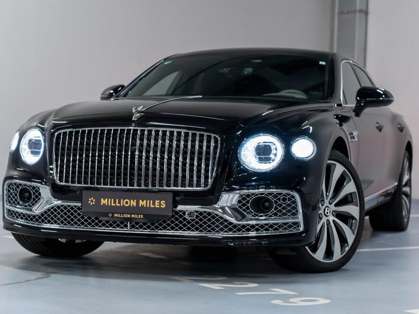 Бентли флайн спур 2023