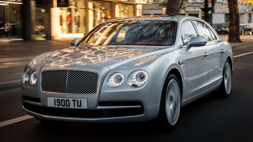 Bentley Flying Spur v8