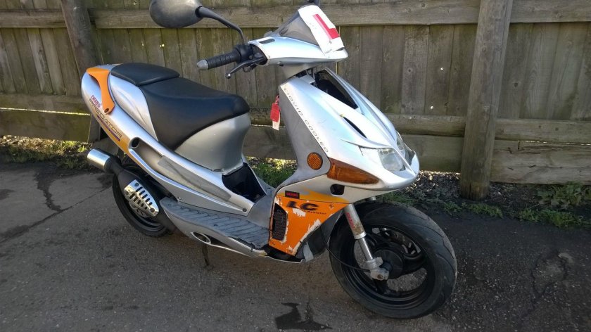 Derbi 50cc скутер