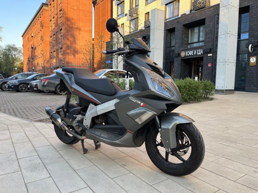 Derbi gp1 250