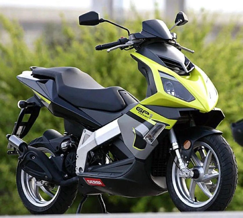 Скутер дерби gp1 50