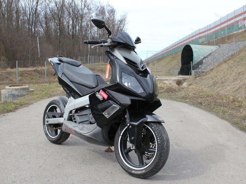 Скутер байк