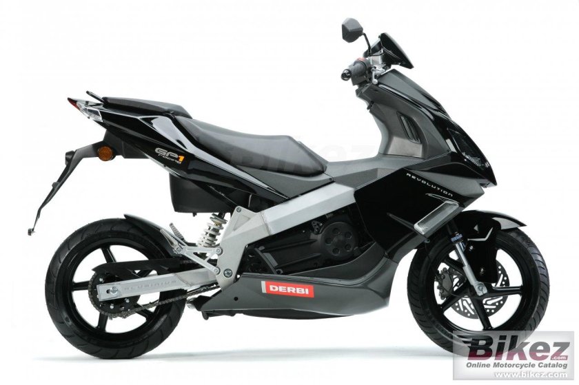 Скутер derbi gp1 50