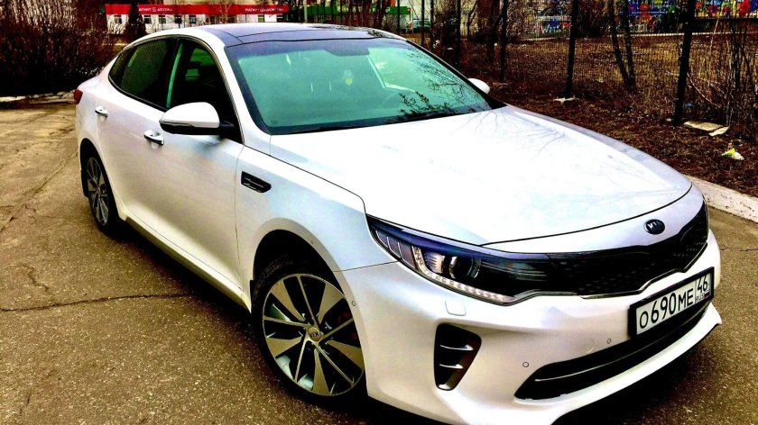 Белый kia optima