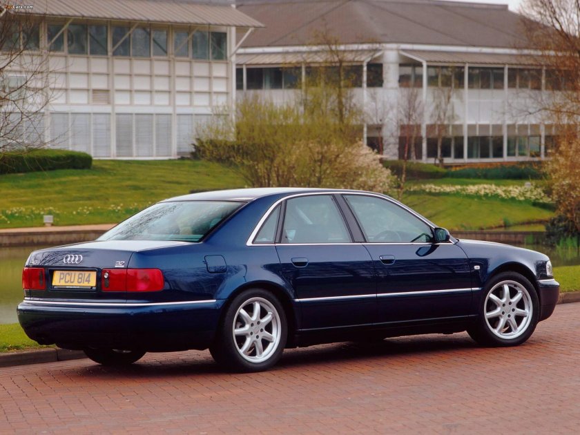 Audi a8 d2 1999