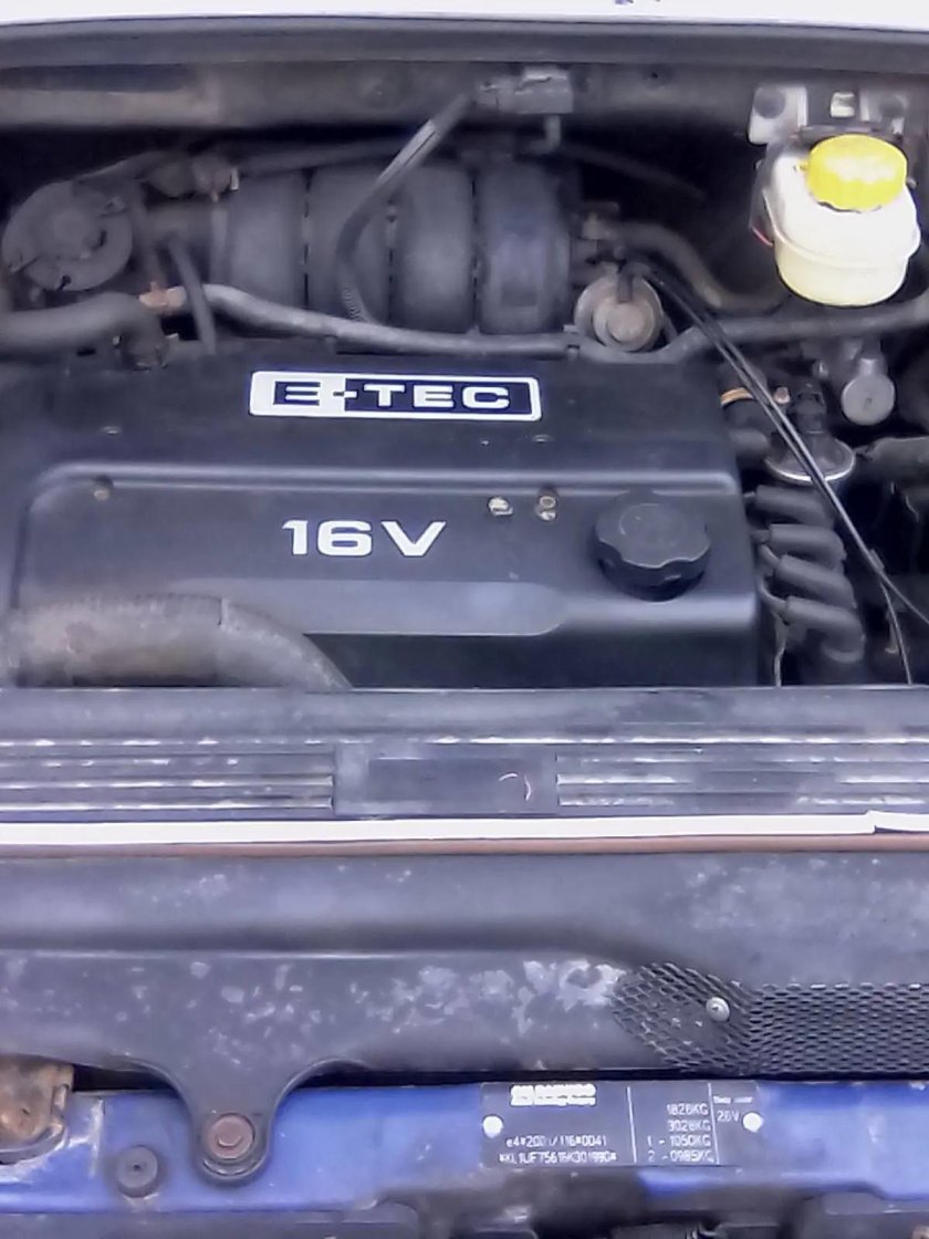 Гольф 4 1.4 16v AXP