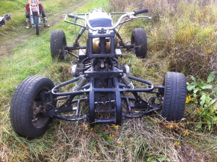 Квадроцикл Урал 4х4