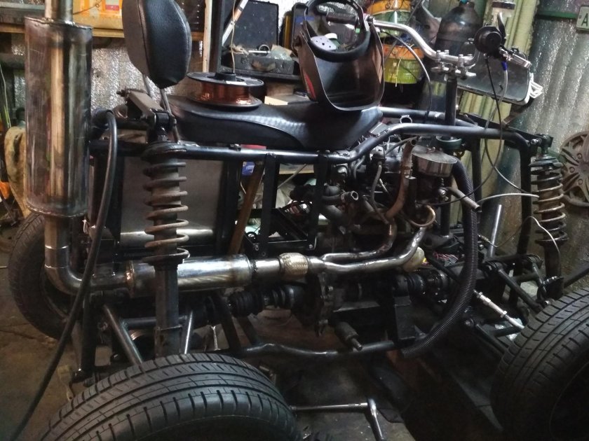 Квадроцикл с двигателем ВАЗ 2109