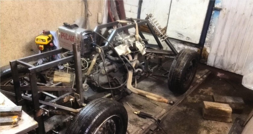 Квадроцикл из Урала с двигателем от ВАЗ 2106