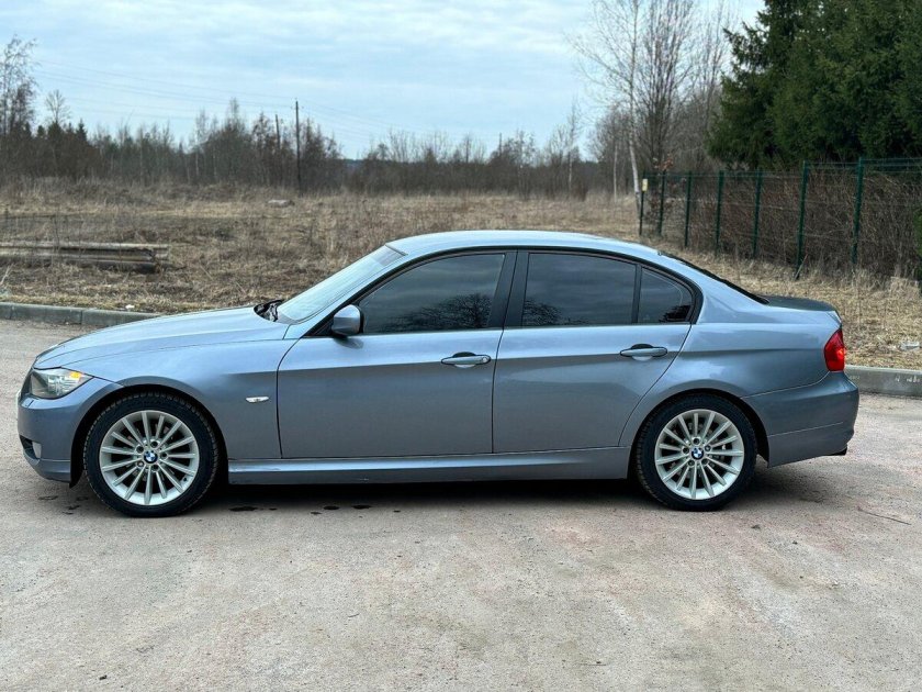 Bmw 320i 2009