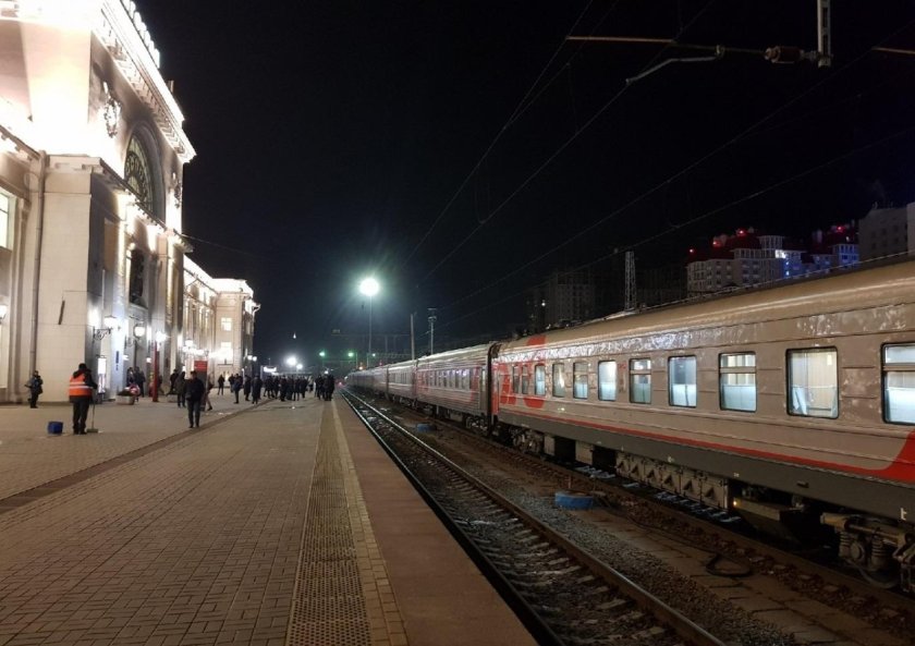 Волгоград вокзал поезд