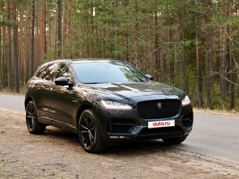 Jaguar f pace