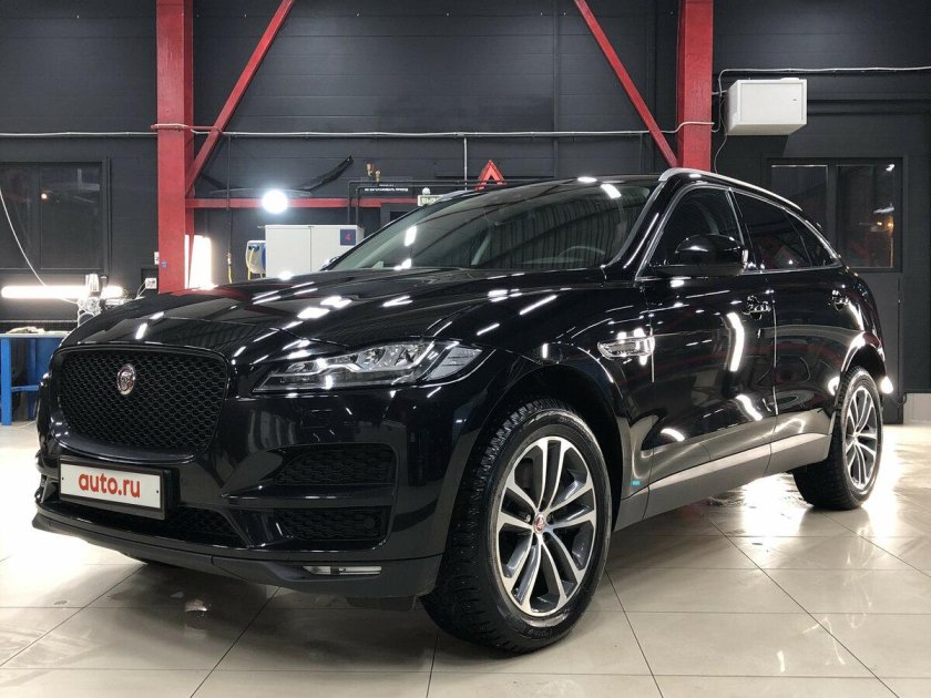 Jaguar джип f-Pace