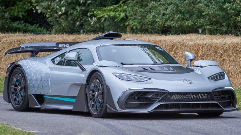 Гиперкар Mercedes-AMG one