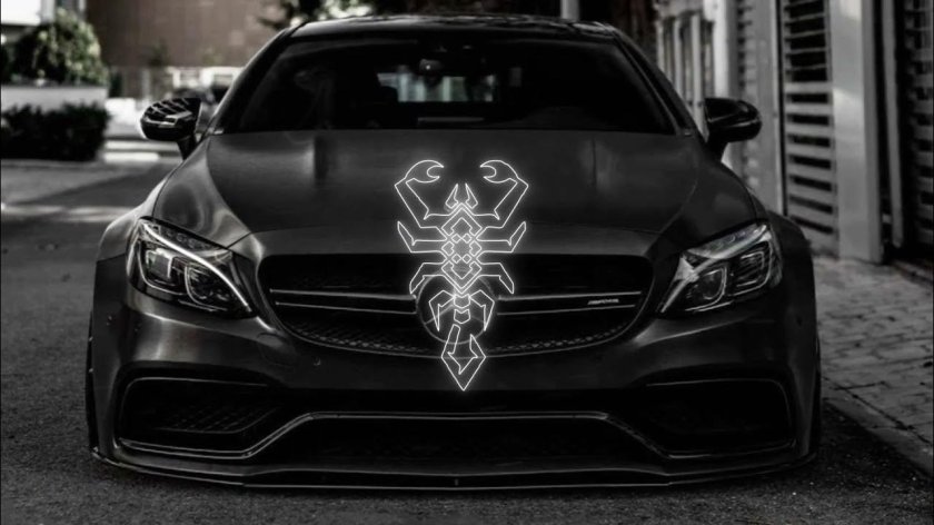 Мерседес-Бенц AMG 63 черный