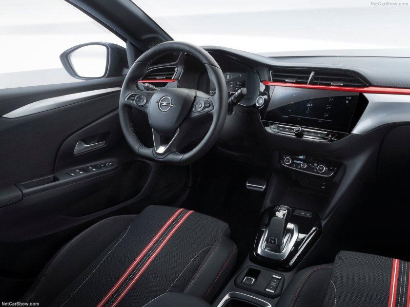 Опель корса 2020