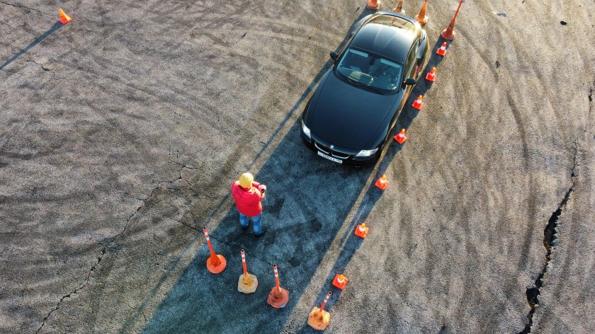 Урок экстремального вождения в подарок