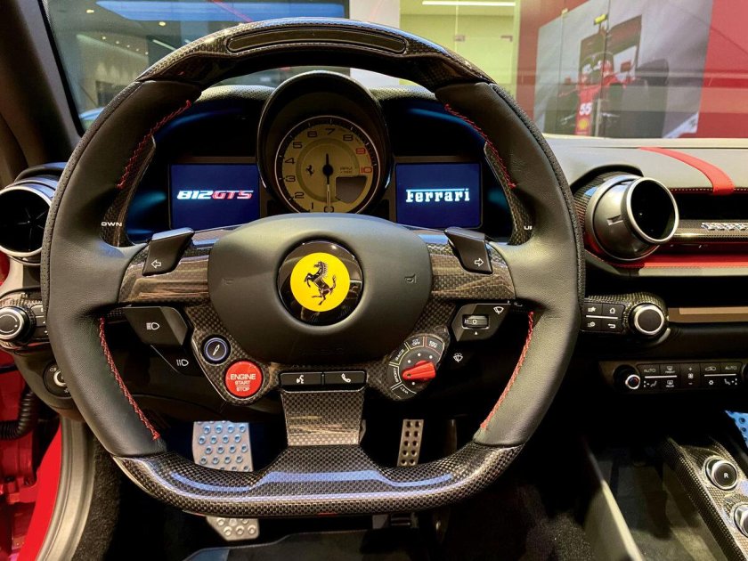 Ferrari 812 GTS