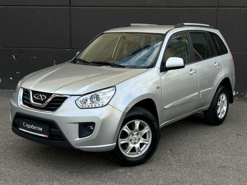 Чери Тигго серебристый