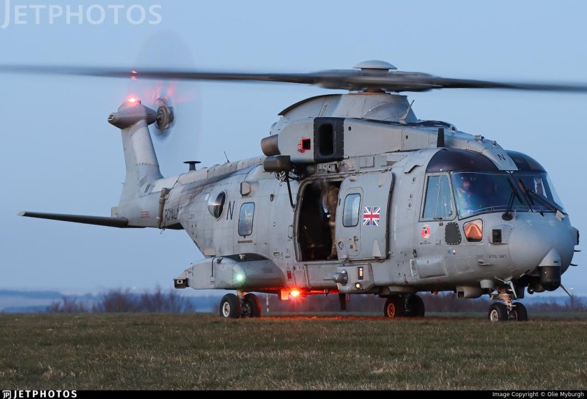 Вертолет мерлин