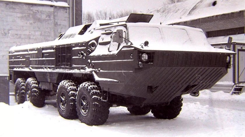 Плавающее шасси баз-6944